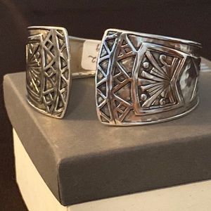 🤩❤️🤩❤️ Silpada Willow Hinge Cuff B3322! NEW IN ORIGINAL BOX AND POUCH.